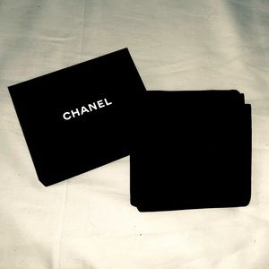 Chanel box & velvet jewelry pouch